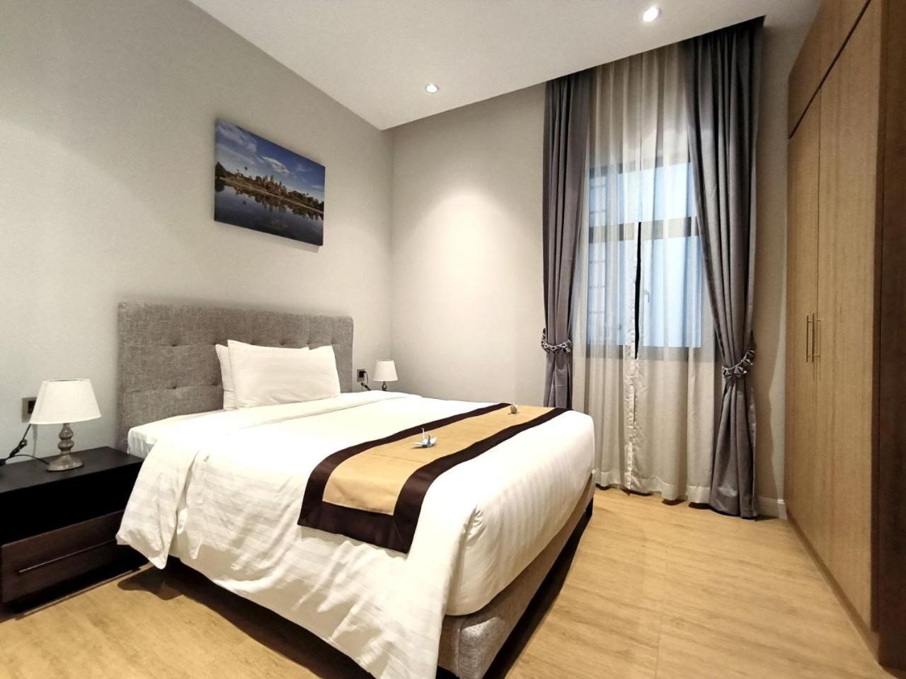 เดอะ วิว เซอร์วิซ เรสซิเดนซ์ Hotel พนมเปญ ภายนอก รูปภาพ