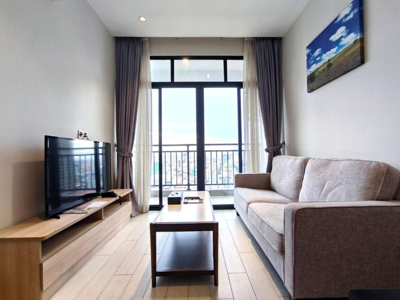 เดอะ วิว เซอร์วิซ เรสซิเดนซ์ Hotel พนมเปญ ภายนอก รูปภาพ