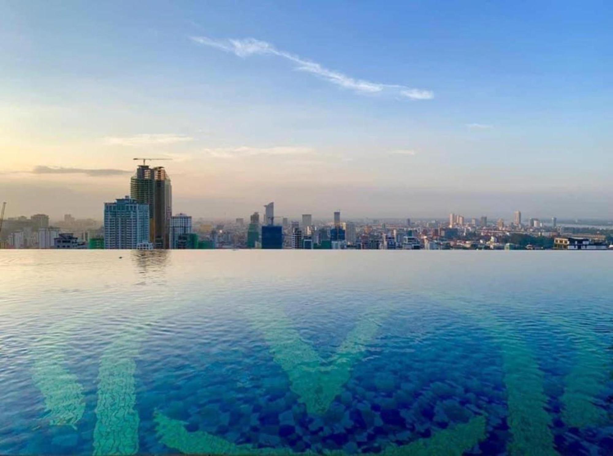 เดอะ วิว เซอร์วิซ เรสซิเดนซ์ Hotel พนมเปญ ภายนอก รูปภาพ